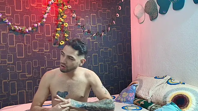 daniquintero03 online show from April 25, 7:22 am