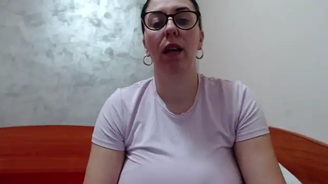 jollene online show from February 7, 2:36 pm