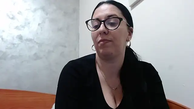 jollene online show from January 9, 3:19 pm