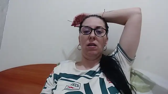 jollene online show from March 12, 3:27 pm