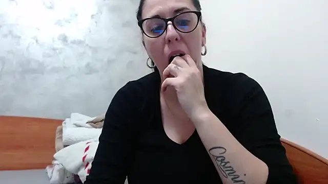 jollene online show from February 20, 3:03 pm