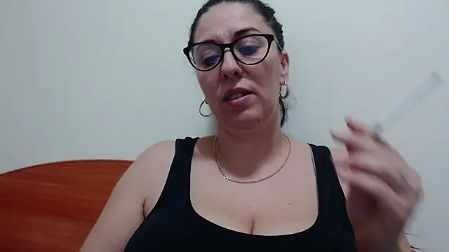 jollene online show from January 7, 3:28 pm