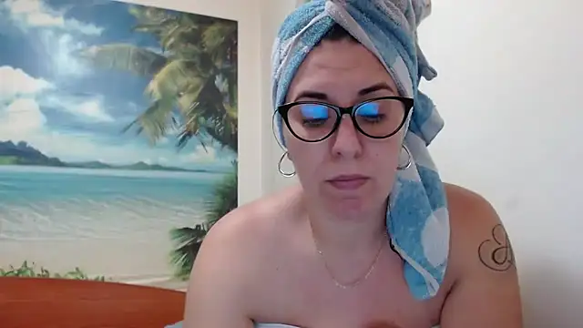 jollene online show from November 3, 2:20 pm