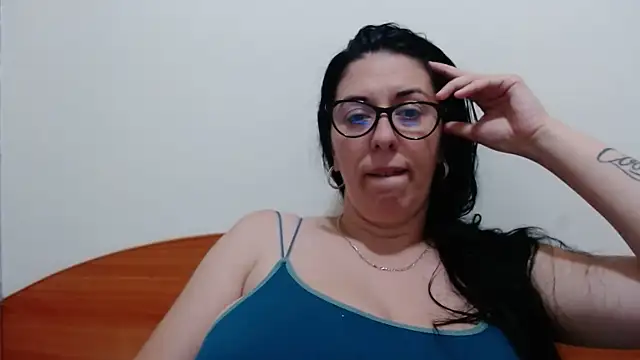 Snapshot of jollene chatting on June 30, 2:06 pm jollene online show from June 30, 2:06 pm
