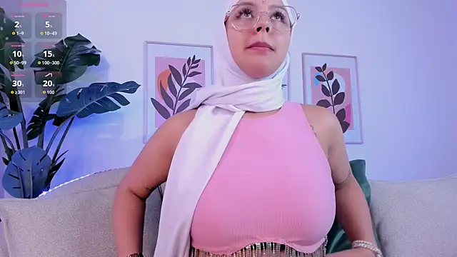 crystal peed online show from September 12, 11:21 am