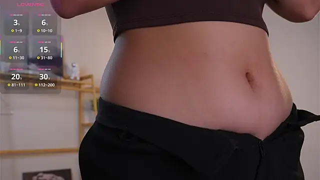 MoiraEger online show from November 18, 3:15 pm