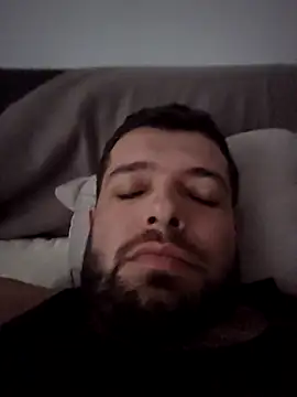 Snapshot of Clau1291 chatting on December 18, 11:25 am Clau1291 online show from December 18, 11:25 am