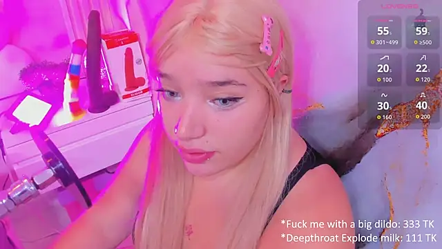 Snapshot of hinata_dolly chatting on February 15, 10:14 am hinata dolly online show from February 15, 10:14 am