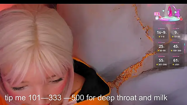 hinata dolly online show from November 12, 10:30 am