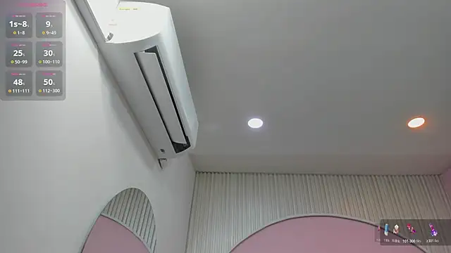 Snapshot of hinata_dolly chatting on March 4, 10:01 am hinata dolly online show from March 4, 10:01 am