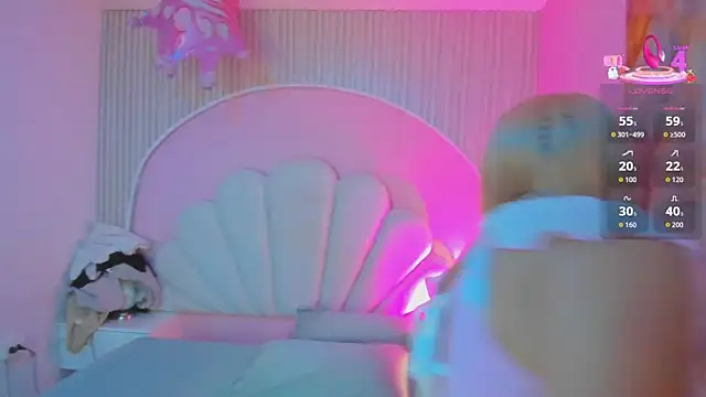 hinata dolly online show from April 2, 11:06 am