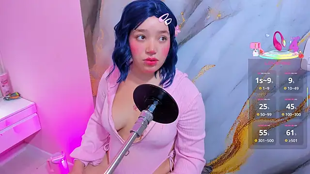 hinata dolly online show from October 28, 11:20 am