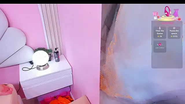 hinata dolly online show from November 9, 11:03 am