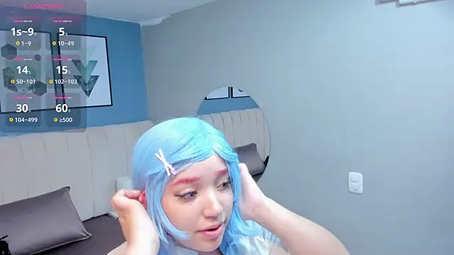 hinata dolly online show from September 26, 8:43 am