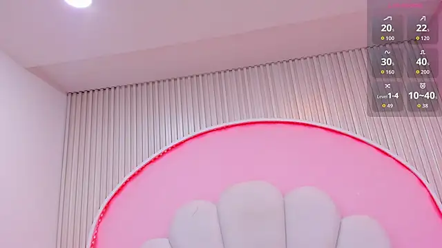 hinata dolly online show from October 4, 8:27 am