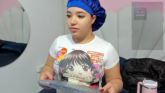 hinata dolly online show from October 11, 8:15 am