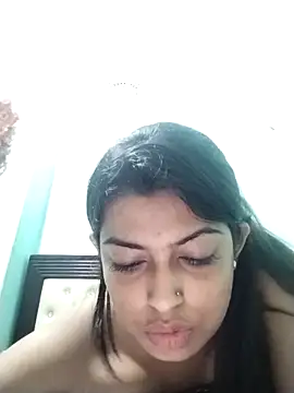 Snapshot of HotNehaChowdhury chatting on April 5, 1:01 am HotNehaChowdhury online show from April 5, 1:01 am