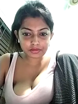 HotNehaChowdhury online show from March 28, 10:00 pm