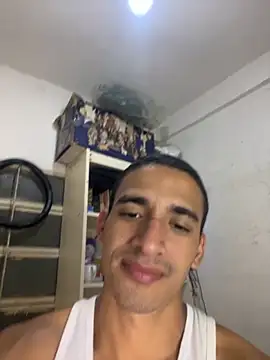 Snapshot of ikaro21 chatting on October 30, 4:55 am ikaro21 online show from October 30, 4:55 am