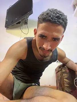 Snapshot of ikaro21 chatting on September 22, 11:44 pm ikaro21 online show from September 22, 11:44 pm