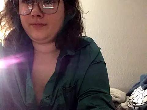 paigeycakes online show from November 2, 11:15 am