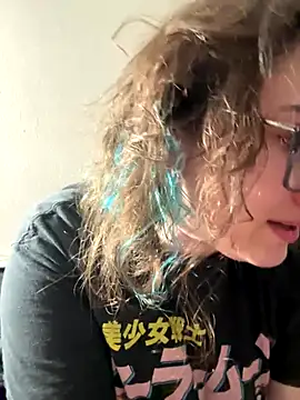 paigeycakes online show from October 8, 3:08 am