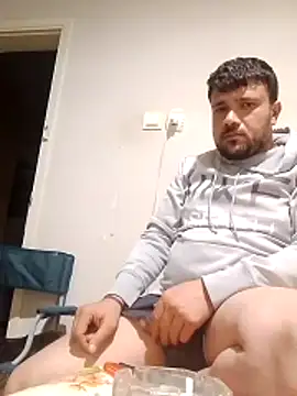 nihattttttttttttttt online show from December 5, 9:01 pm