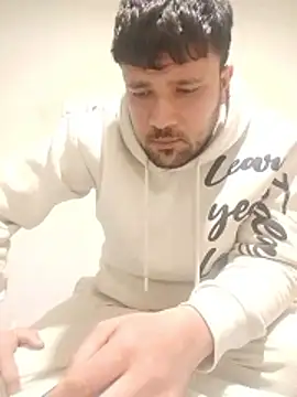 nihattttttttttttttt online show from January 9, 8:05 pm