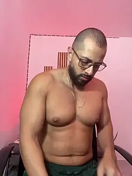 magnumchris online show from May 16, 3:11 pm