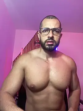 magnumchris online show from March 18, 1:57 pm