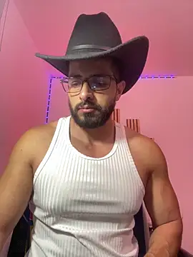 magnumchris online show from May 4, 11:18 pm