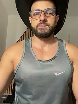 magnumchris online show from February 19, 12:35 pm