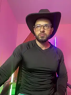 magnumchris online show from February 23, 10:27 am