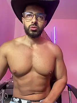 magnumchris online show from March 23, 3:23 pm