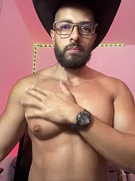 magnumchris online show from May 30, 12:39 am