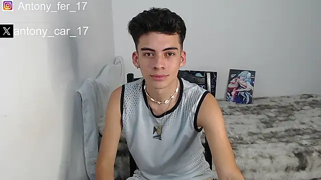 Snapshot of Rimuru17 chatting on December 17, 8:03 pm Rimuru17 online show from December 17, 8:03 pm