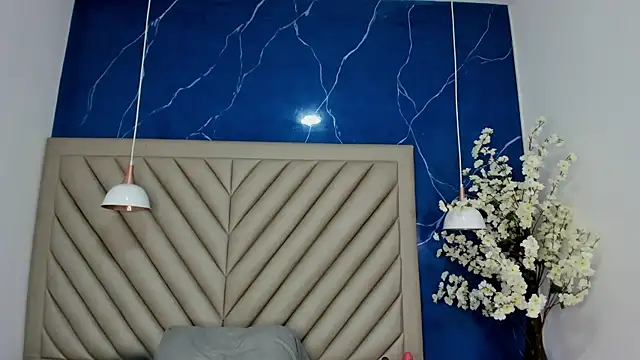 Ibbie drastic online show from December 4, 12:04 pm