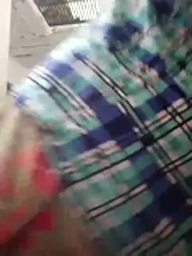 Snapshot of aunty_sumy chatting on December 3, 1:39 am aunty sumy online show from December 3, 1:39 am