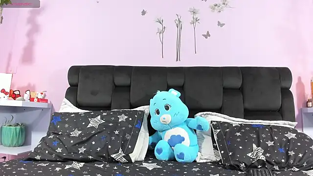 KendallWings online show from November 6, 12:14 am