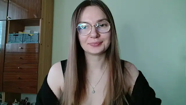 LooveELLYx online show from January 15, 7:34 am