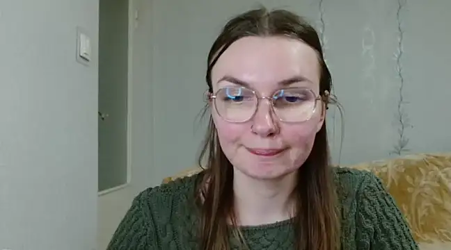 LooveELLYx online show from March 19, 6:01 pm