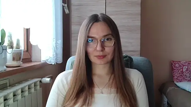 LooveELLYx online show from January 9, 7:26 am