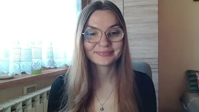 LooveELLYx online show from November 6, 7:34 am