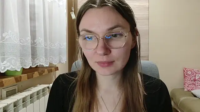 LooveELLYx online show from December 17, 10:04 pm