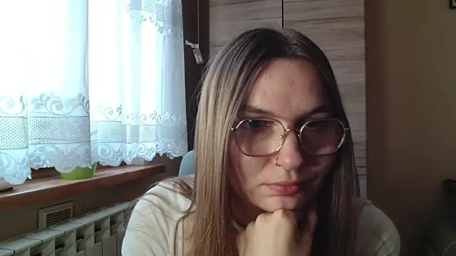 LooveELLYx online show from October 30, 2:36 pm