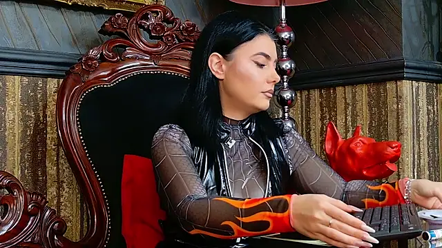 MistressEly online show from October 31, 1:19 pm