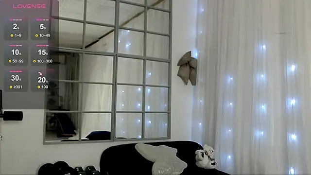 Snapshot of SarahRaynex chatting on May 31, 6:09 pm SarahRaynex online show from May 31, 6:09 pm