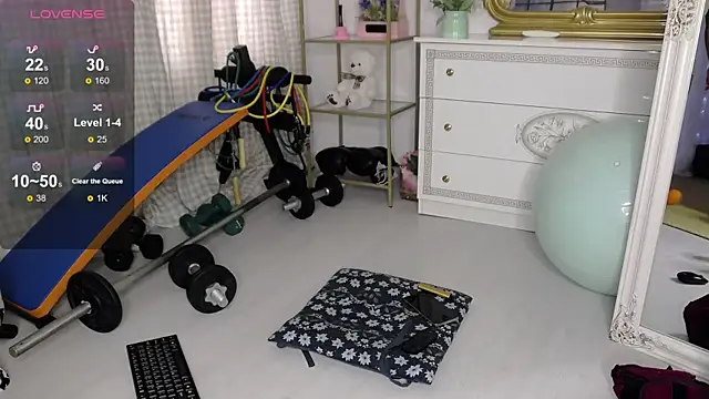 SarahRaynex online show from March 31, 10:17 am