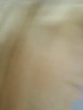 Snapshot of Lora85 chatting on December 22, 5:24 pm Lora85 online show from December 22, 5:24 pm