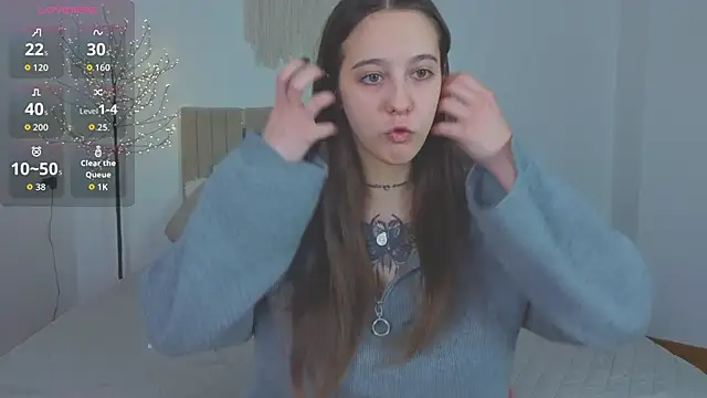 Little cherryy   online show from November 29, 7:19 am